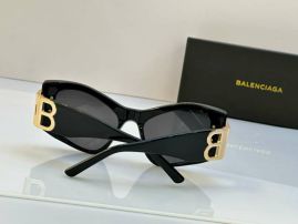Picture of Balenciga Sunglasses _SKUfw55531914fw